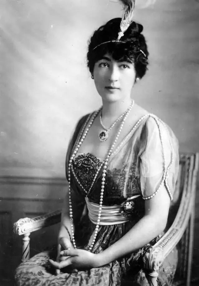 年末重磅|高端珠宝沙龙：如何收藏与投资您的第一颗顶级珠宝