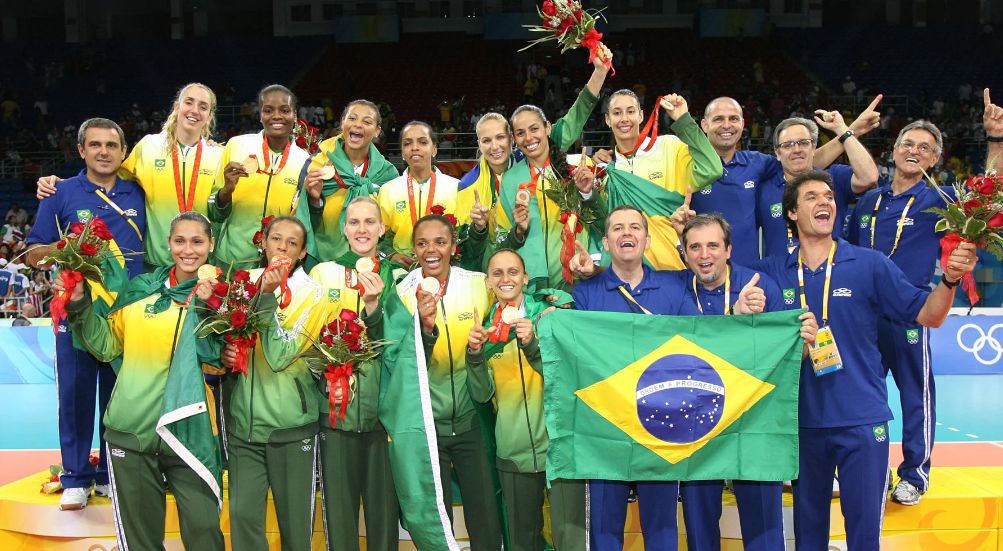 中国女排加油拿世界冠军,中国女排加油为国争光