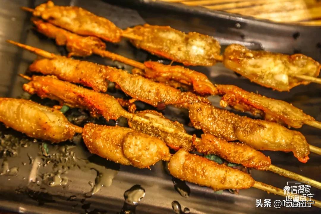 南宁东盟商务区烧烤摊,南宁2021烧烤店铺排行榜前十名