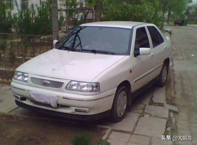 国产的第一辆车是什么,中国生产的第一辆车是什么牌子的