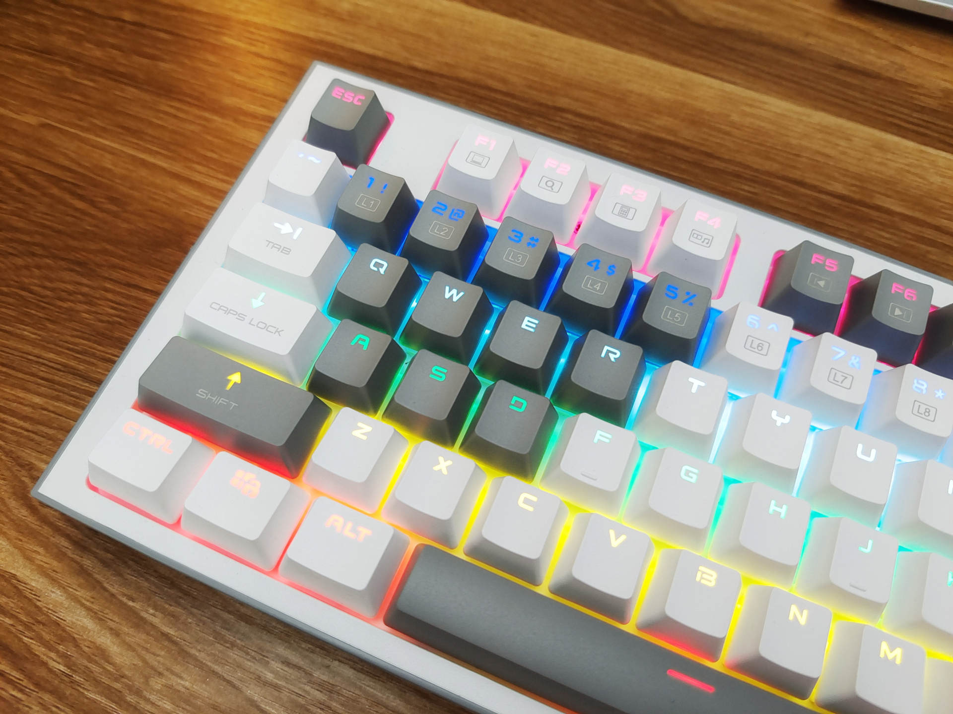 始于颜值忠于性能手机,红轴黑轴茶轴青轴游戏推荐