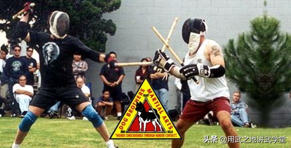武林最疯狂的团队“狗兄弟”！他们的搏击体系凶狠又恐怖