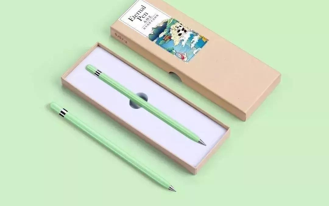 好耍又好逛成都礼品展来了！来就送便携跑步杯