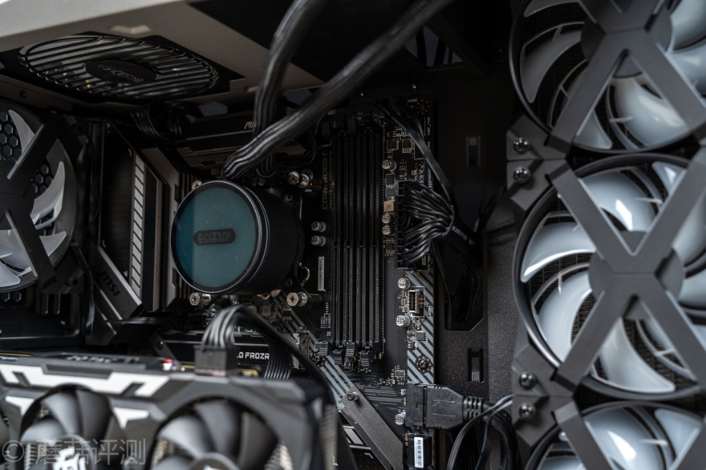 金士顿内存条8g骇客神条,金士顿骇客神条rgb能不能彩虹闪烁