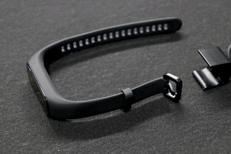 黑加手环1s和一代有什么区别,黑加手环1s深度评测