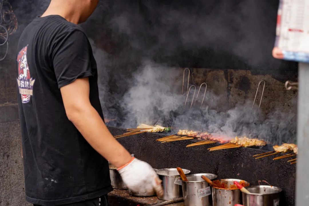 沈阳传说鸡架有多好吃,吃沈阳鸡架的感受