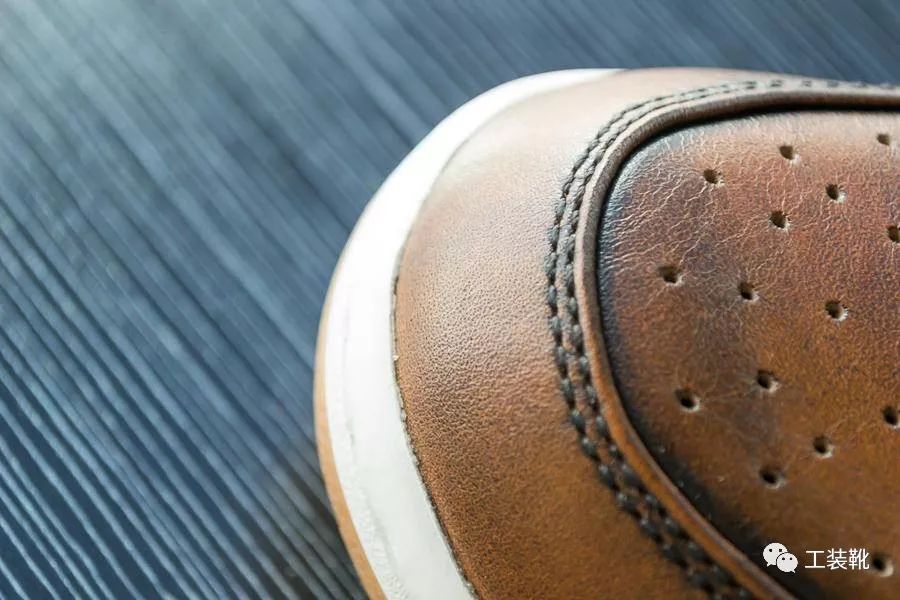 可能是耐克最咔叽最有质感的鞋——NikeLabDunkLuxBurnishd