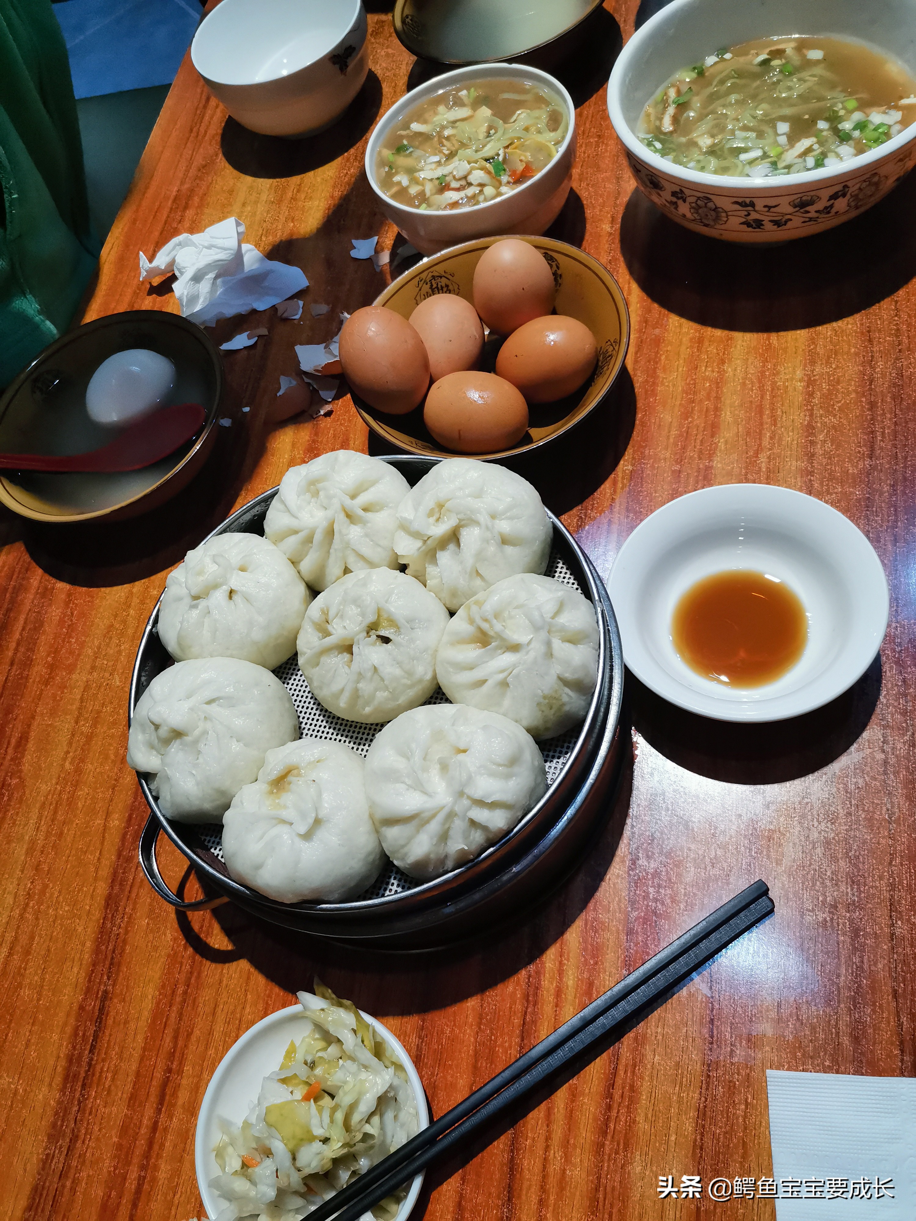 一线城市一个月生活费2000奢侈吗,月生活费1500元适合生活的地方