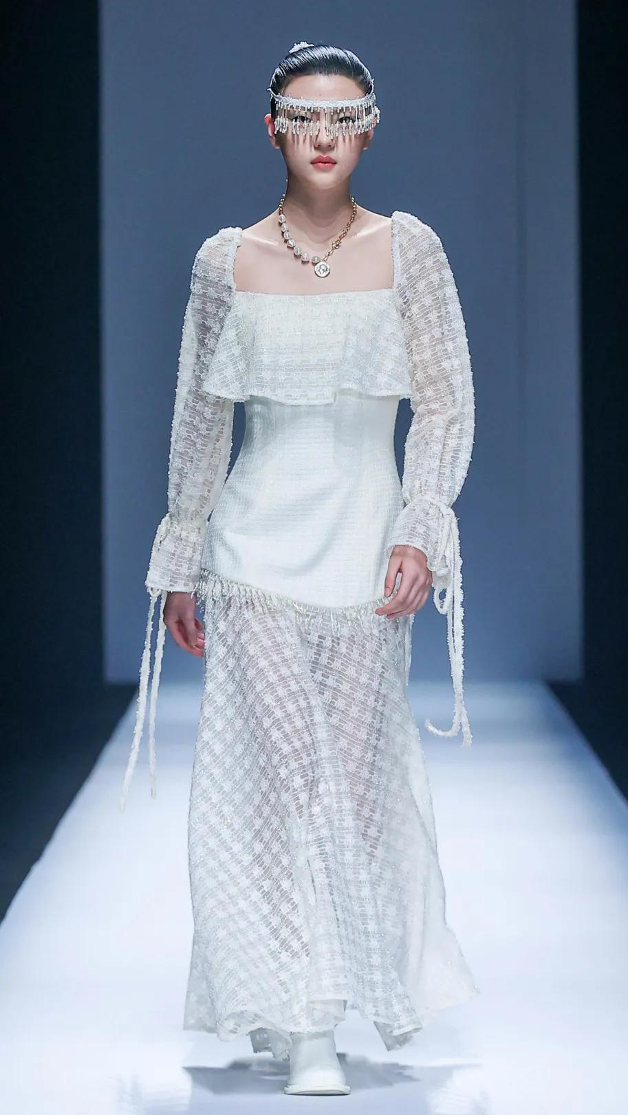 2021秋冬时尚单品,时尚2021秋冬时尚元素流行趋势