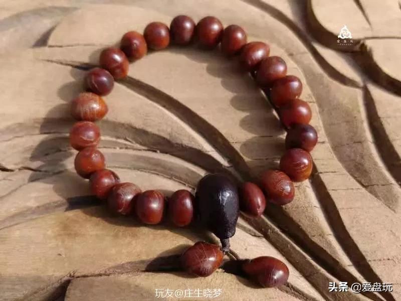 值得盘玩的小众木质手串,小众好看手串有哪些款式