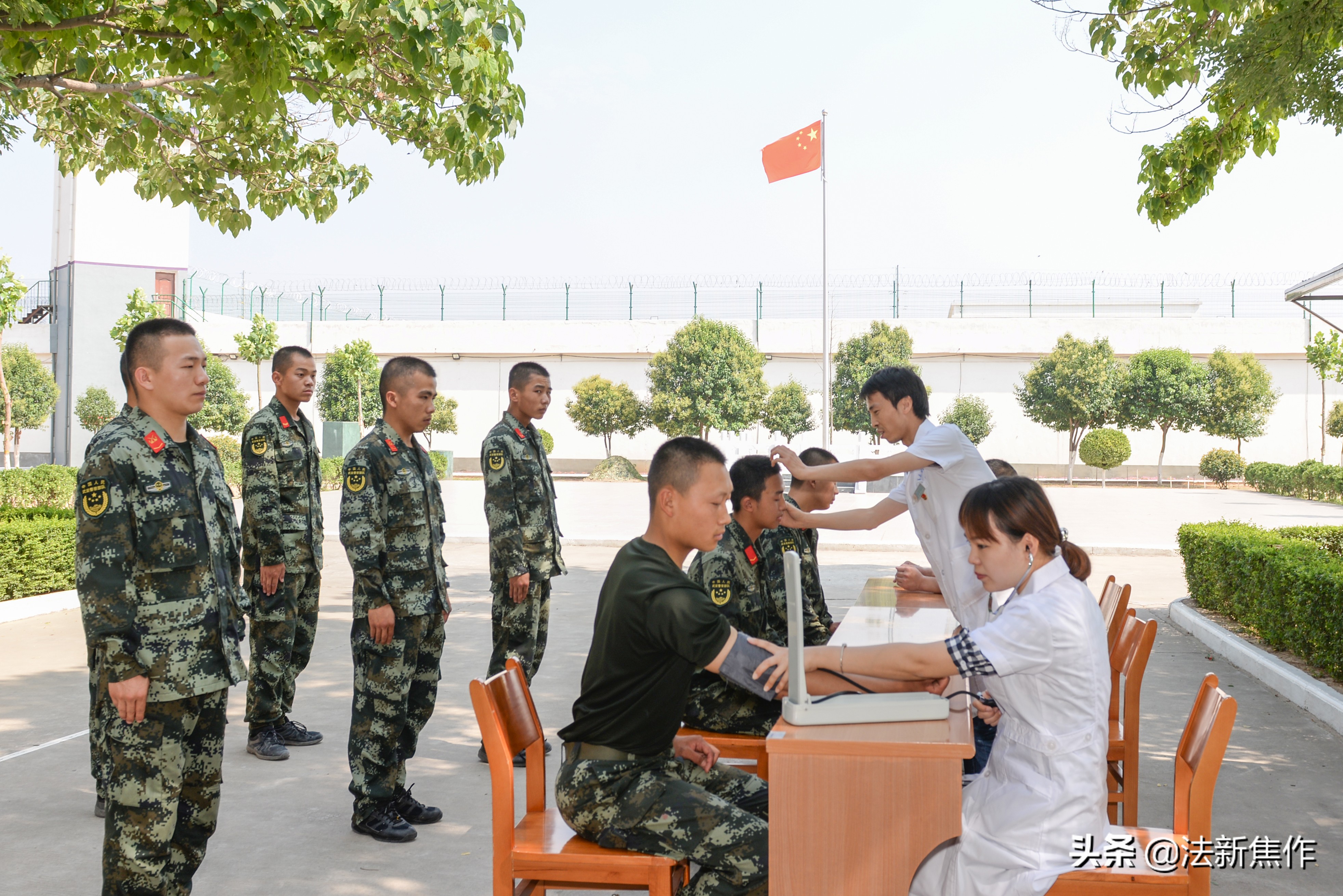 建党百年感人诗歌,献礼建党百年诗