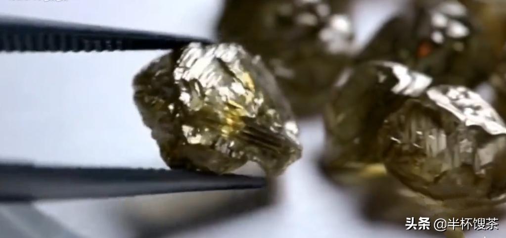 全球钻石产量最高的地方是哪里,钻石全球储量700亿