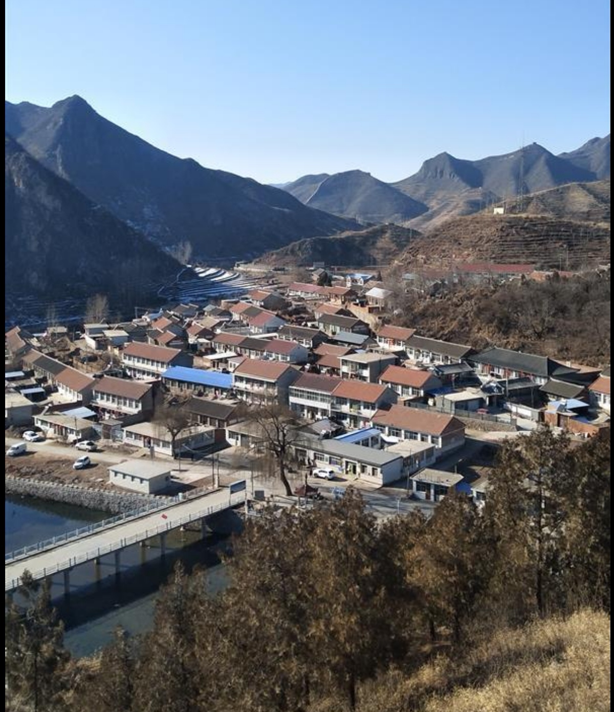 河北村民靠3公斤活性炭和抽水机，竟吸到34万元黄金，却进了牢房