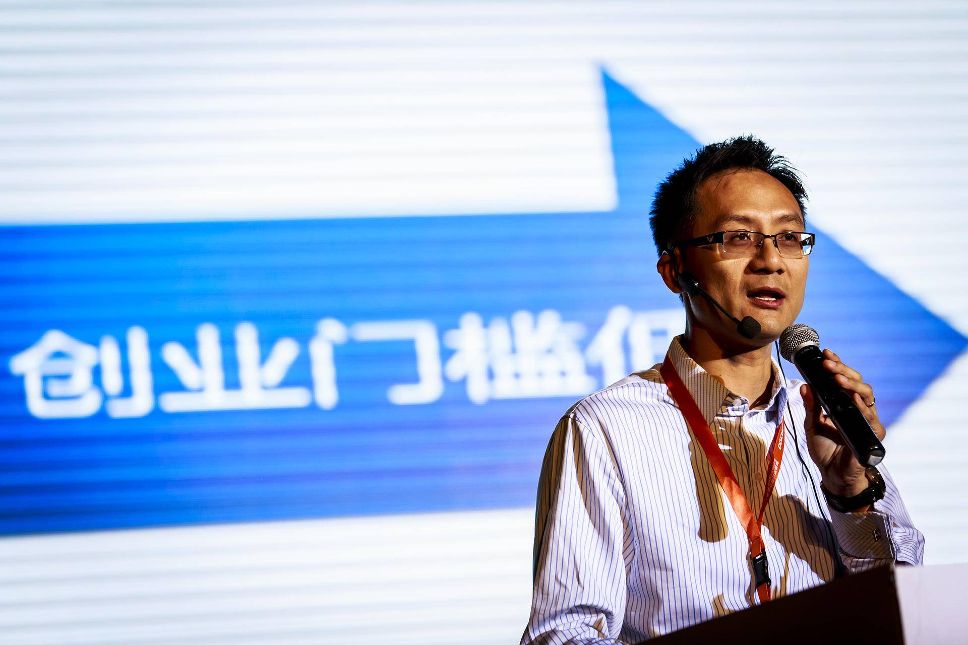 中国云计算十年逆袭：马化腾的救命稻草，任正非的“下个荣耀”