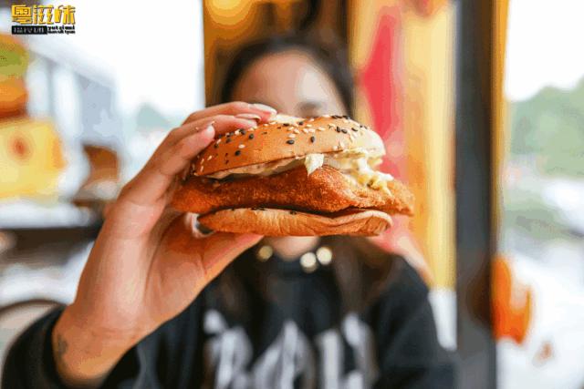 麦当劳秋日新品,麦当劳新品金菠萝