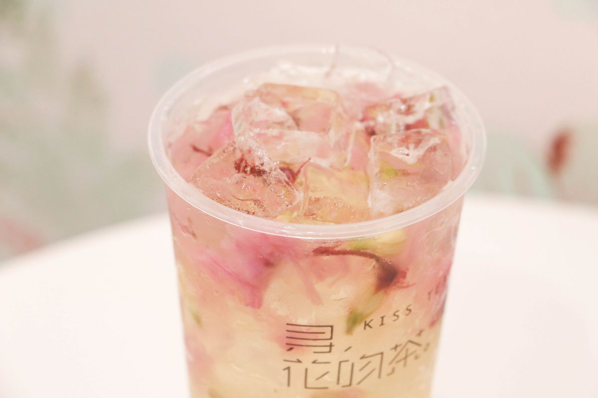 火爆全网的网红奶茶,网红火爆的奶茶店