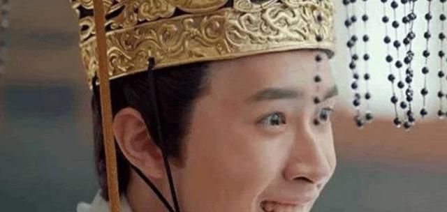 变态少年皇帝,霸占了亲姑姑,姑父大怒:不灭你枉为男人