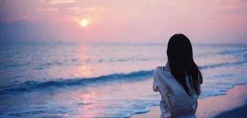 沈阳安琪外阴白斑研究所外阴白斑不只是痒这几大症状同样要重视