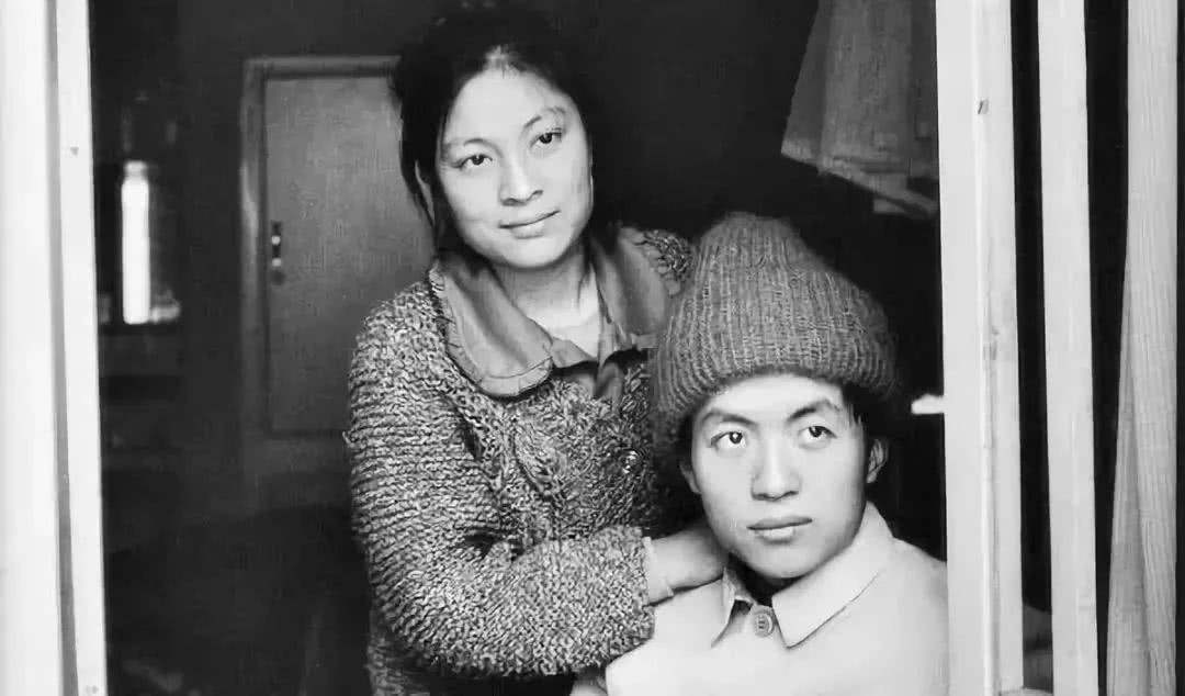 诗人顾城个人简介,顾城是诗人吗