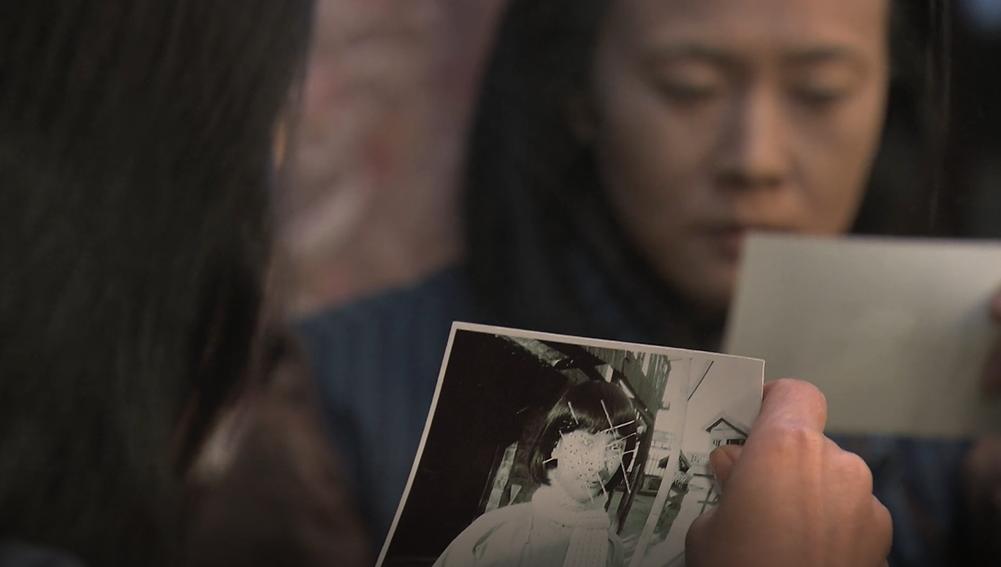 年轻女孩患怪病变成老太太,女子得怪病妙龄少女瞬间衰老