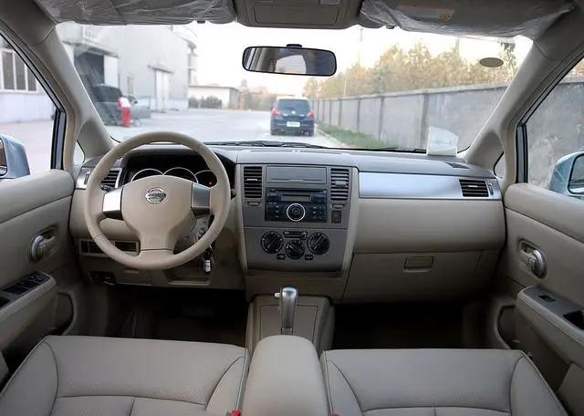 2万能买哪年的二手骐达,10年日产颐达二手多少钱