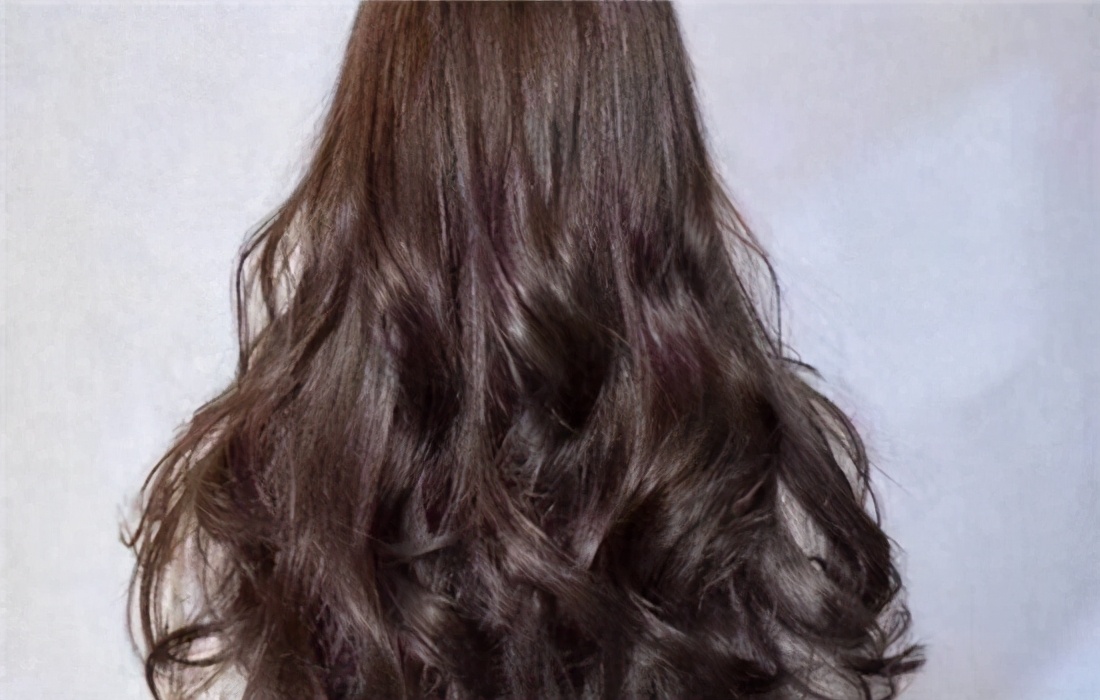 漂发剂弄到手上怎么办,漂发膏可以弄到手上吗