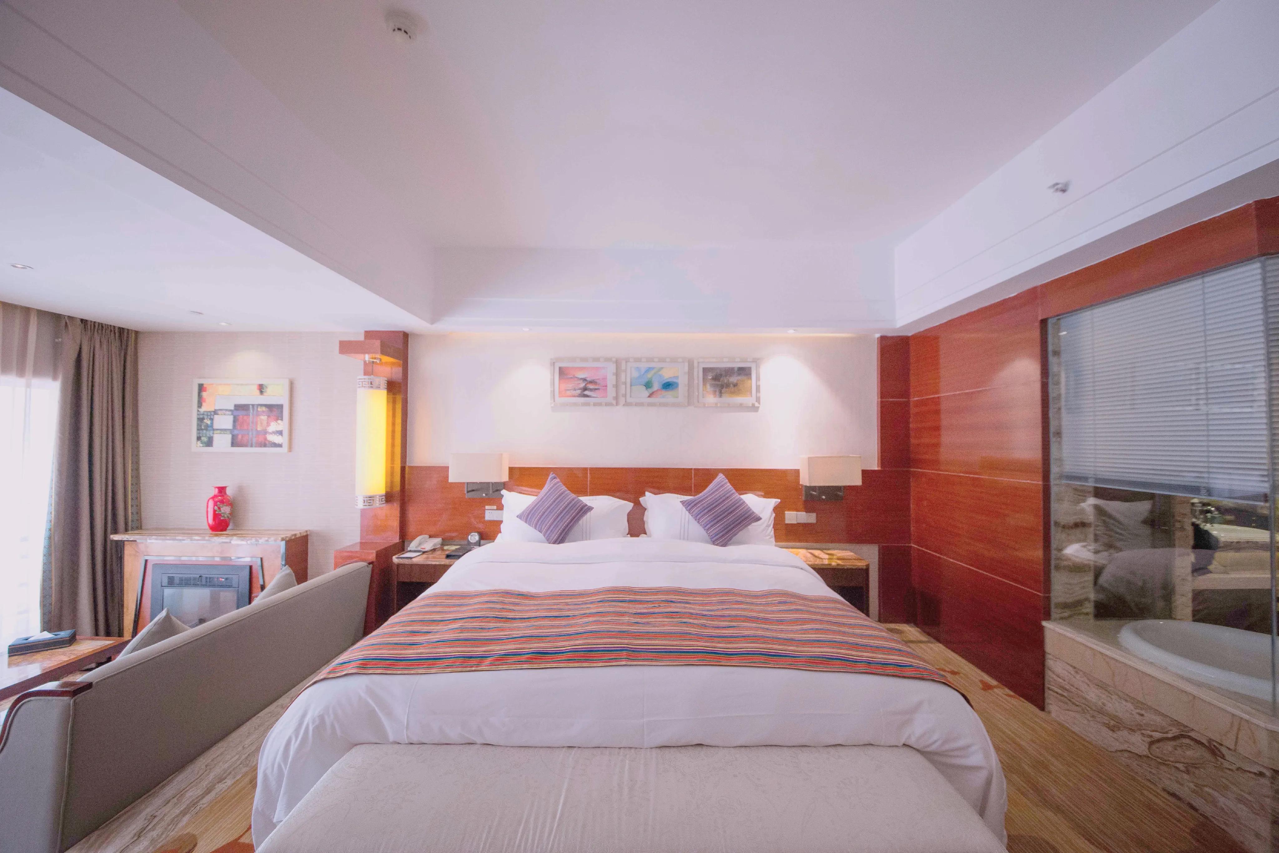 九寨沟旅行带啥特产进去吃饭,九寨沟值得推荐的酒店