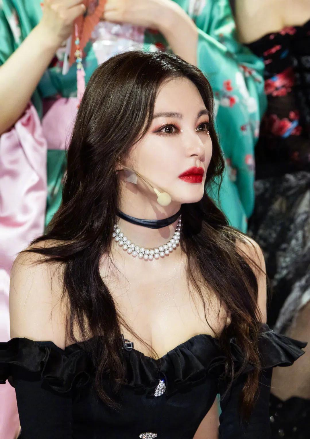 张雨绮又美又有钱完整版,张雨绮霸气感情观