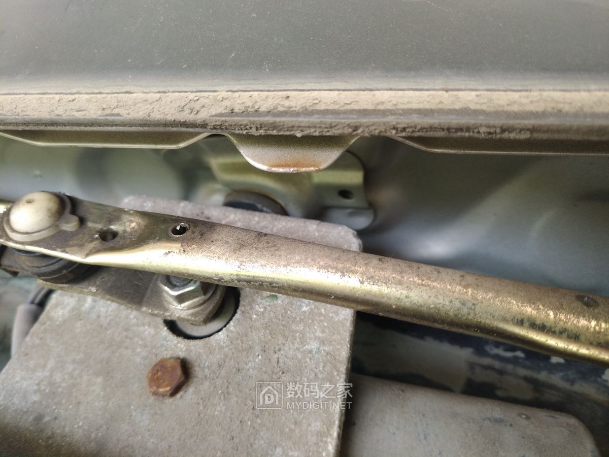 最老款长城c30怎么换雨刷,长城c30雨刷器喷嘴拆卸视频