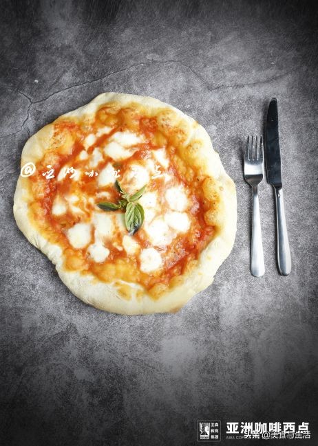 简单又美味的经典玛格丽特披萨,吃货必备的几款披萨