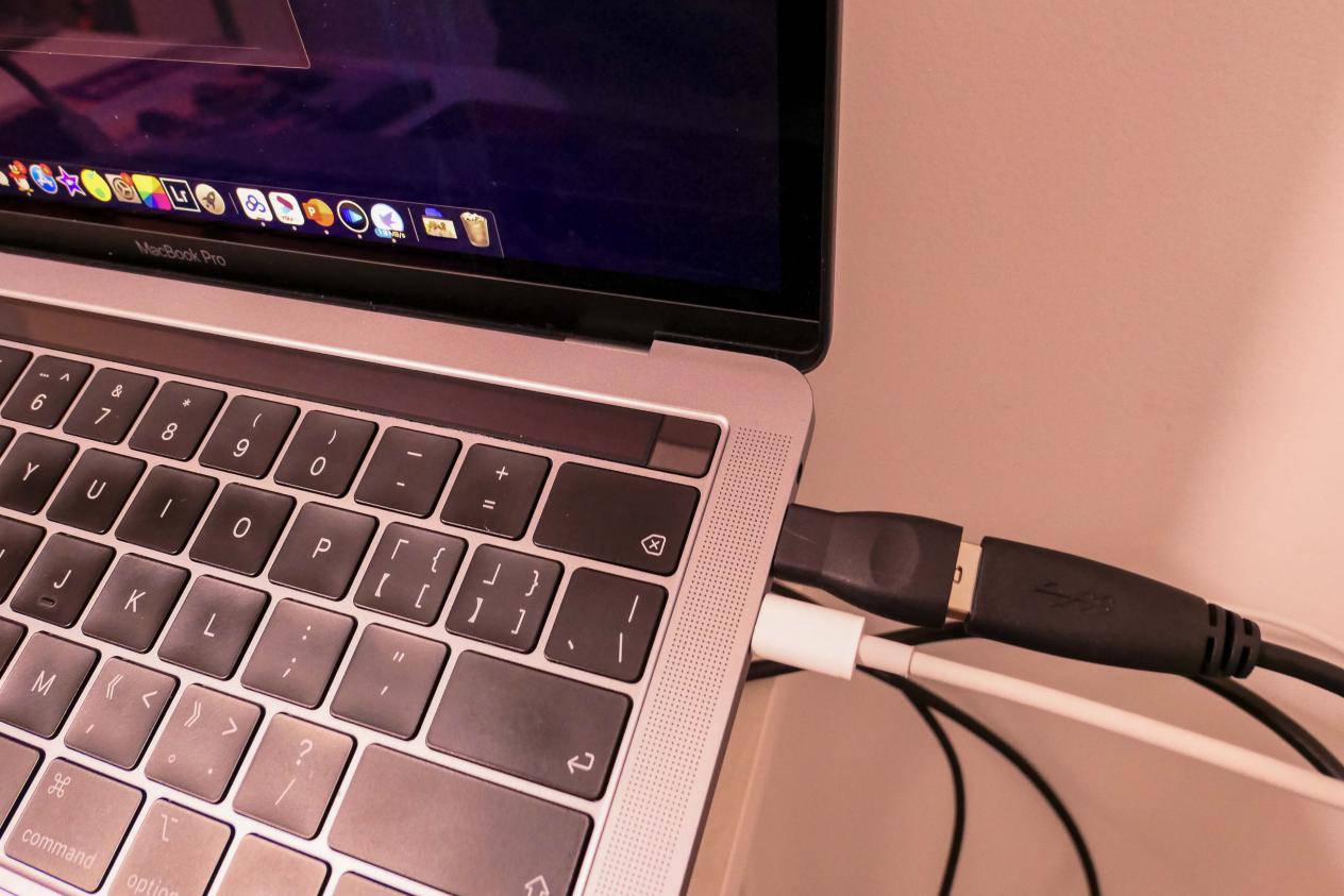 希捷锦系列2tb移动硬盘,希捷简系列移动硬盘评测