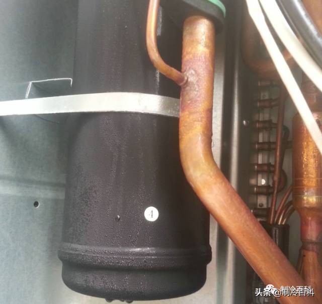 制冷系统里面有水份怎么排除?两个案例告诉你......