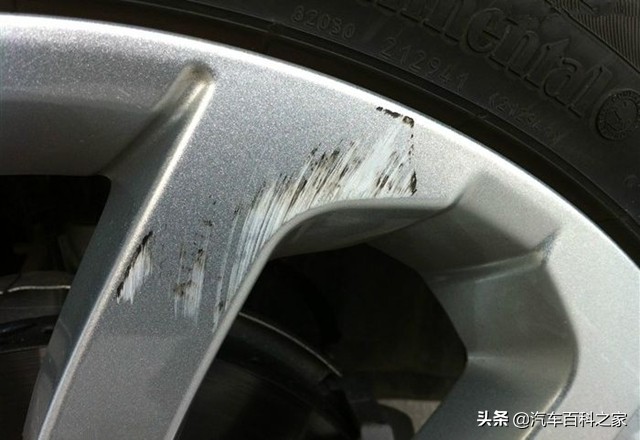 汽车轮毂刮花需要换轮毂吗,轮毂被刮花了可以要求4s更换吗