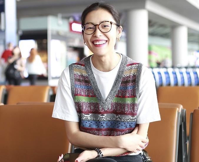 近日刘雯的消息,刘雯解约大牌完整版