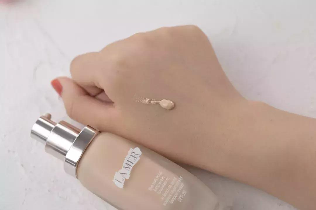 推荐8款适合干皮的粉底液,迪奥最贵粉底液