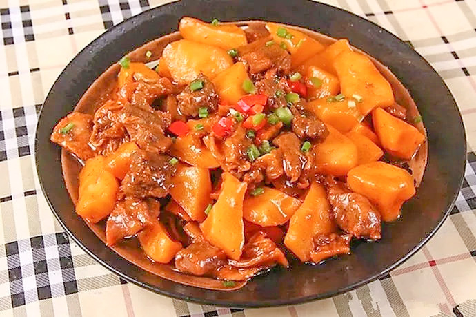 怎么把牛肉炖得又酥烂还不发柴,如何能把牛肉炖的软烂入味