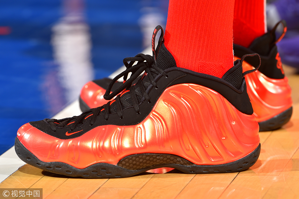 NBA今日球鞋精选:新配色UACurry5来了!库里穿它致敬老爹