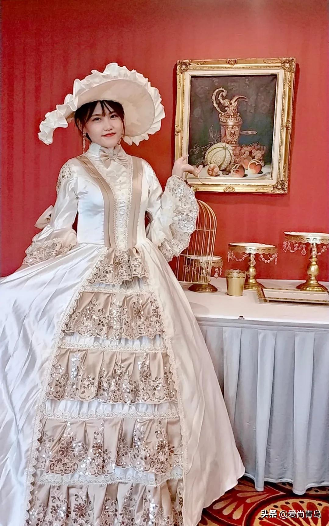 您被“拍了拍”!快来这个新开的“主题换装馆”,体验百变造型