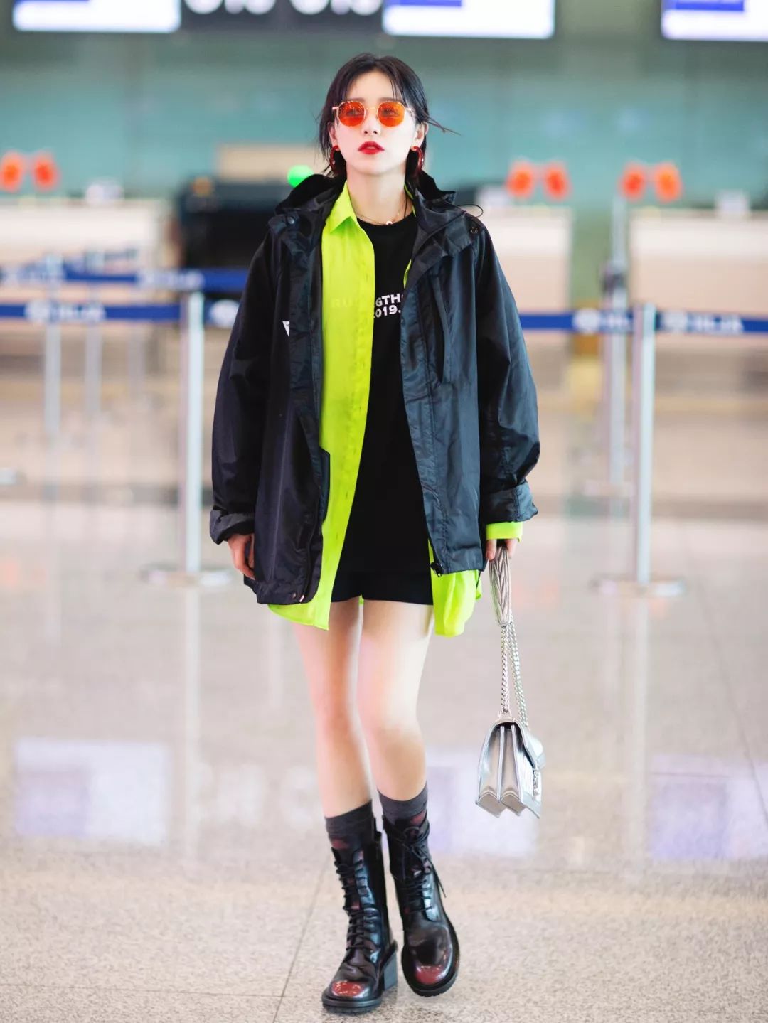 今年流行的露脚袜,是不是现在都流行穿长袜不露脚踝