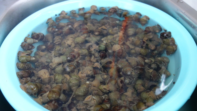 网红柳州十年老牌螺蛳汤粉怎么熬,老字号螺蛳粉配方