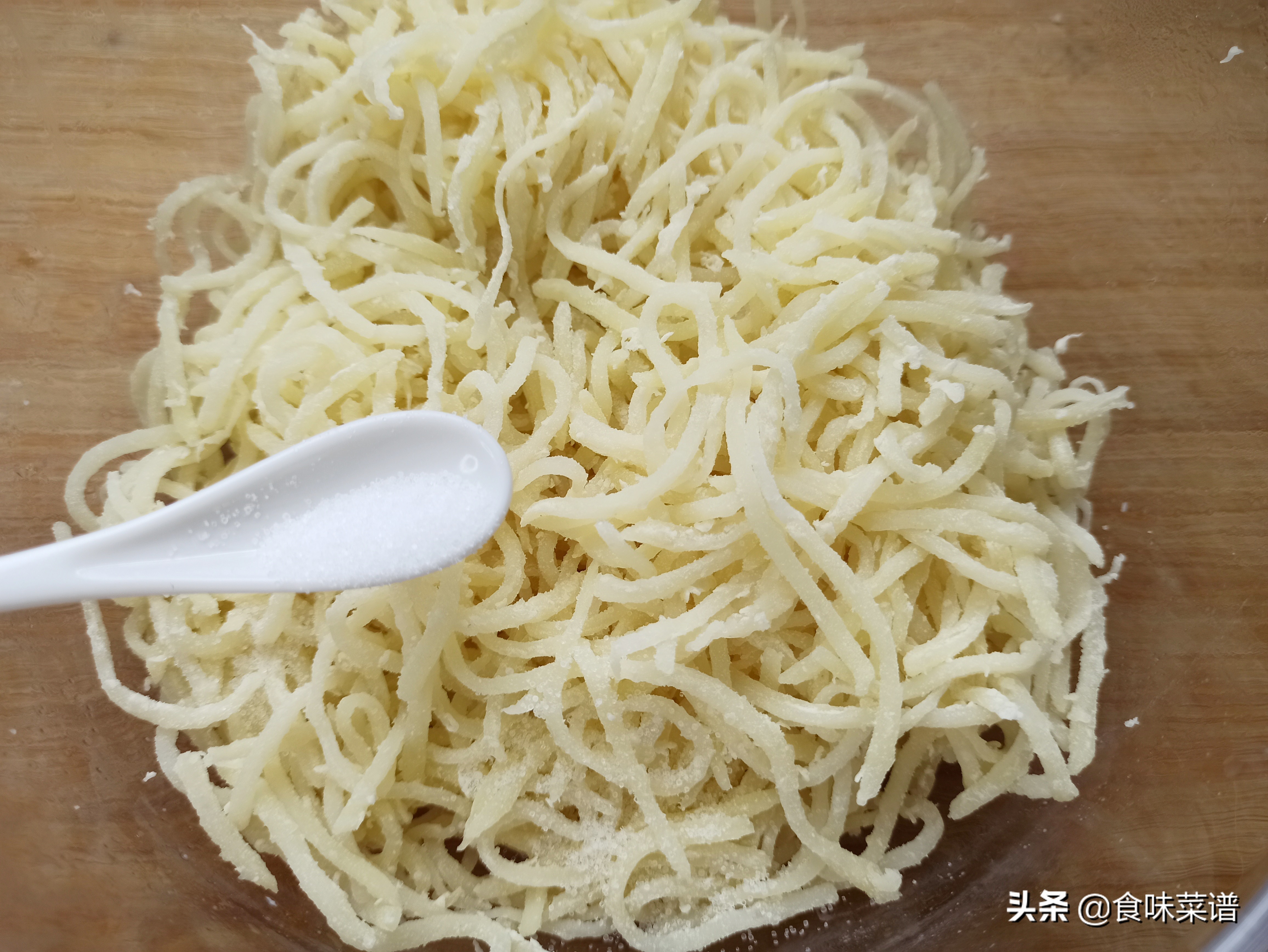 土豆肉末新吃法软嫩可口鲜香美味,土豆炖鸡家常做法鲜香入味