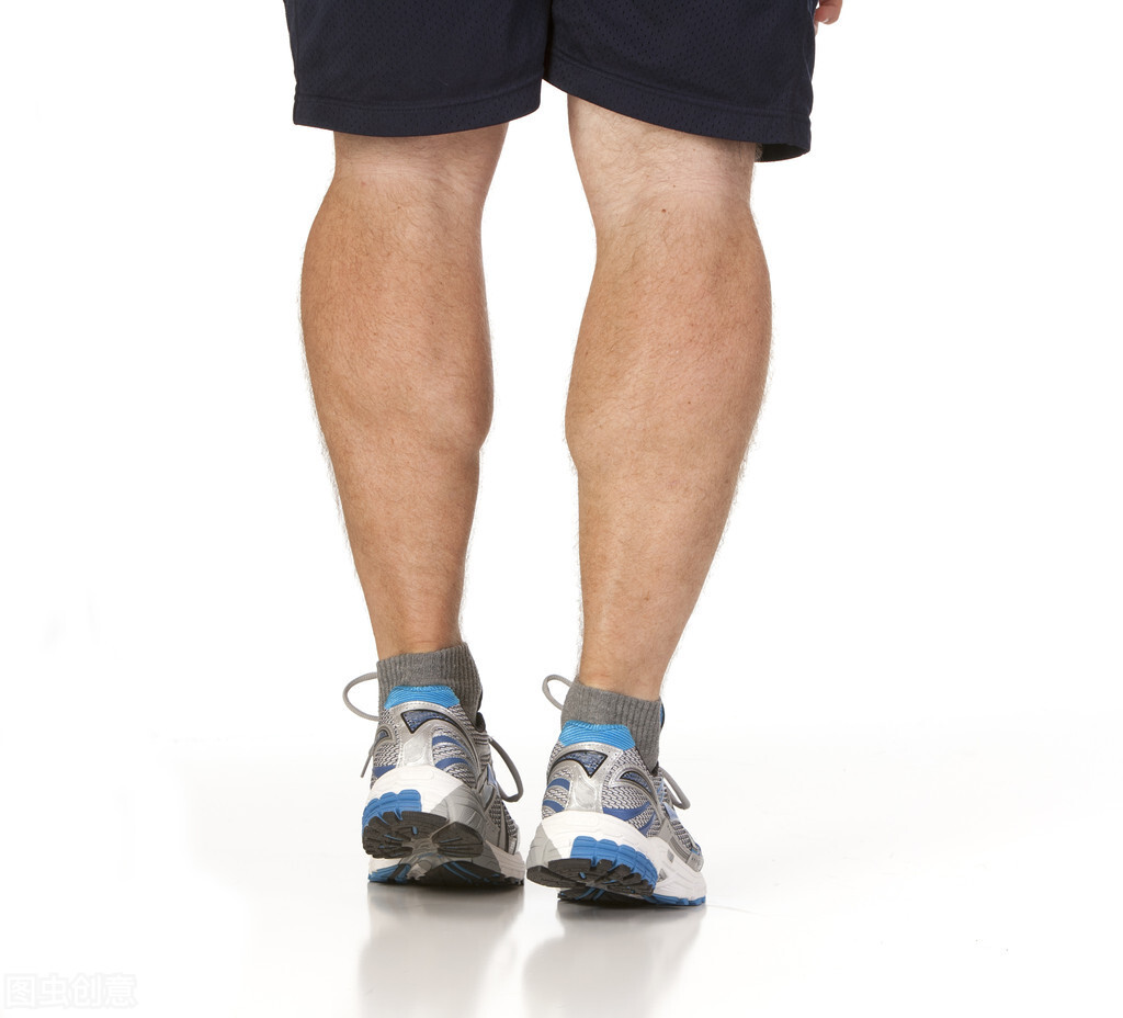 深蹲标准动作能练到小腿吗,深蹲是锻炼下肢最好的动作