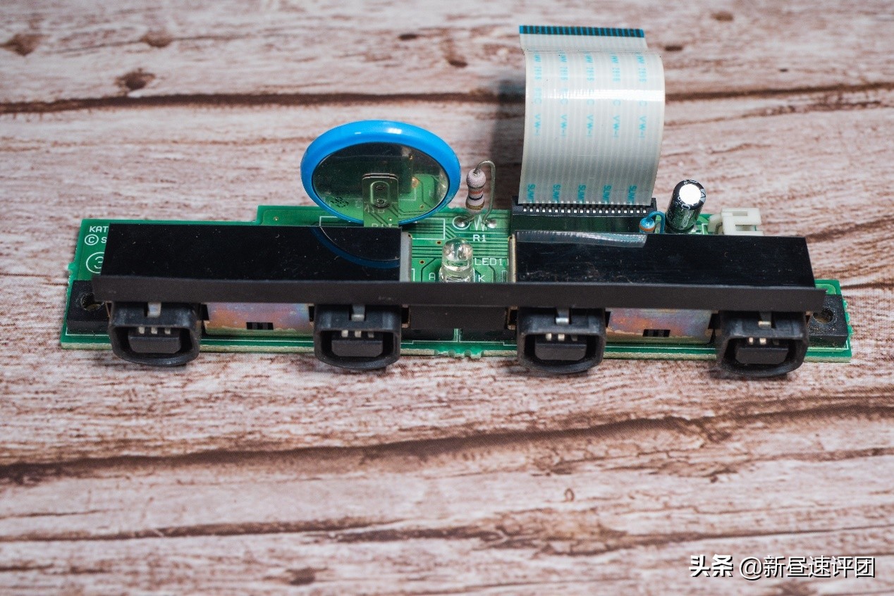 翻新修复DreamCast游戏机：好端端的产品，差点让公司倒闭