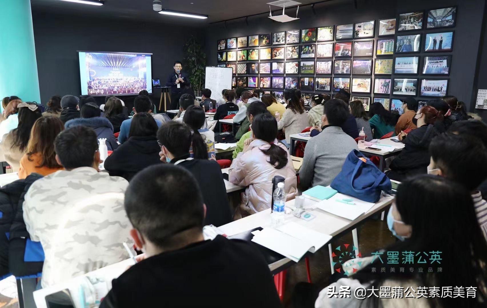 少儿美术培训机构乱象,少儿美术机构受到影响