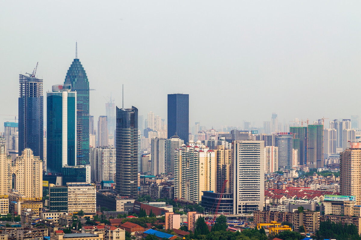 武汉离机场最近的美食街,武汉天河机场地铁沿线美食