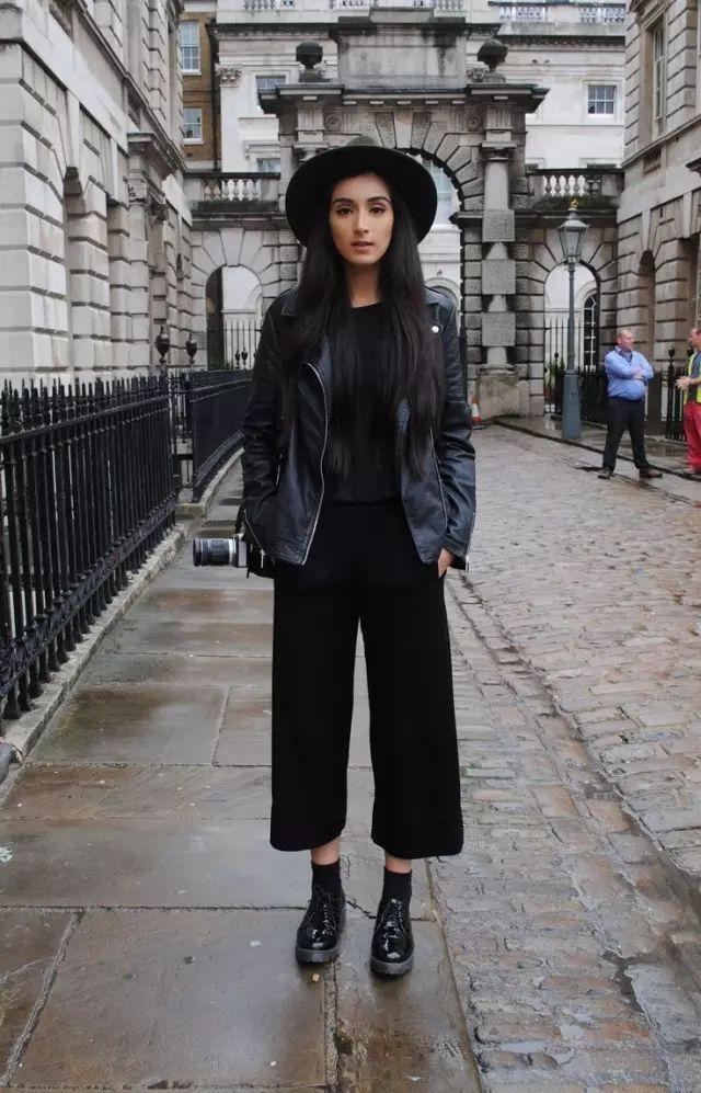 鍗疯¥鑴氶湶琚滆鏁欏,绉嬪啲鍗疯¥鑵块湶鑴氳笣