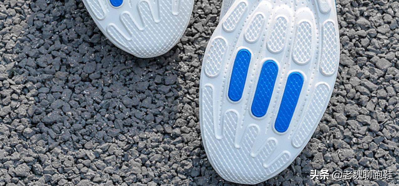 夏天透气跑步鞋100到200,夏天跑步鞋很热怎么办