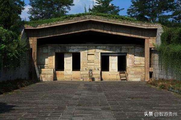 用艺术致敬美好,用艺术诠释青春的气息