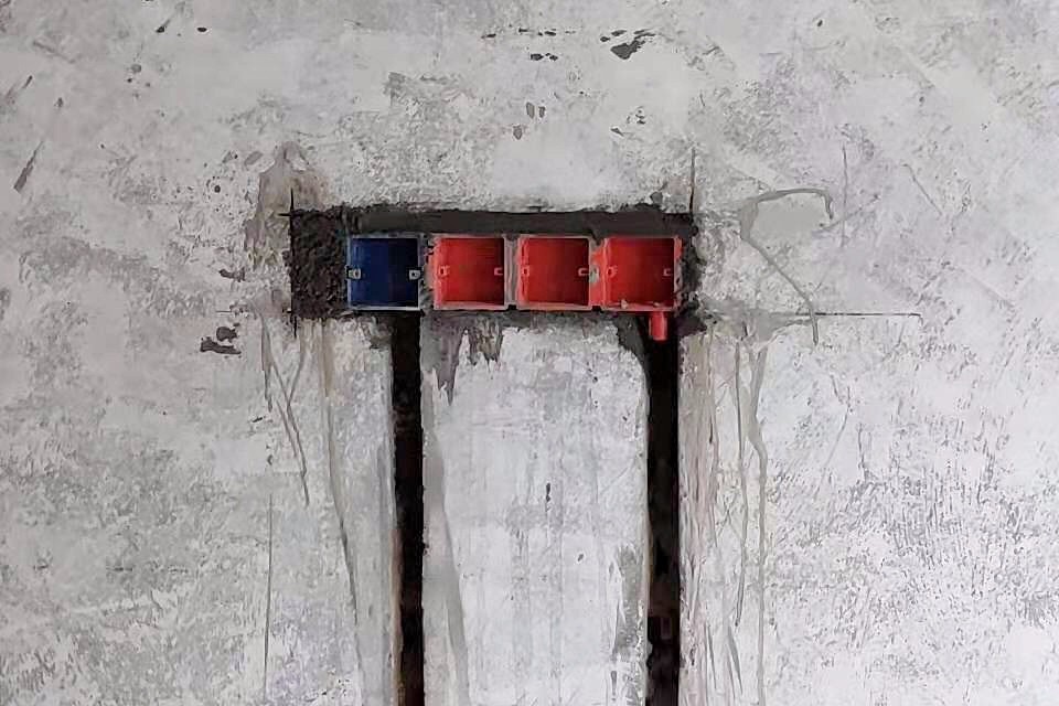 现场工地解说|060期吊顶的常见的材质有哪些?