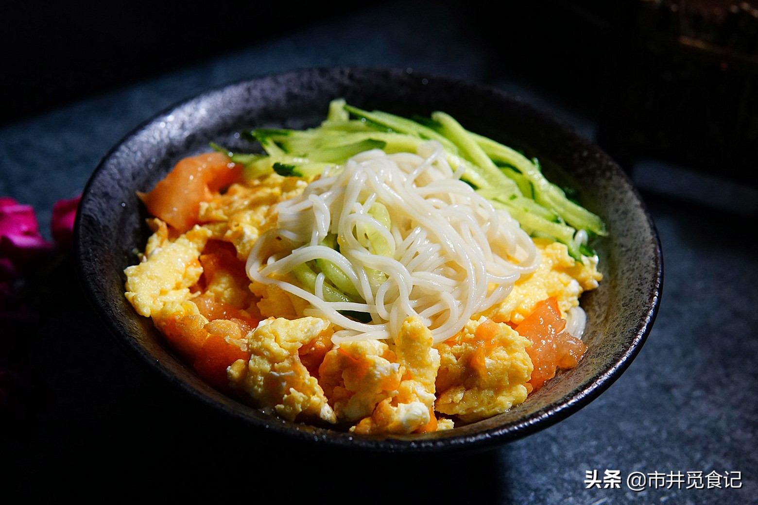 适合夏天吃的面条做法,天热面条最好吃的做法视频